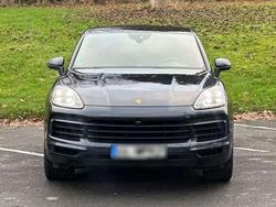 Blau Gebraucht 2020 Porsche Cayenne SUV | 61.500 € (Etwas zu teuer)