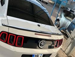 Weiß Gebraucht 2014 Ford Mustang Limousine | 11.000 €