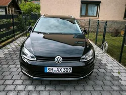 Schwarz Gebraucht 2015 VW Golf VII Kombi | 12.000 €