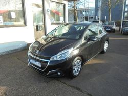 Schwarz Gebraucht 2017 Peugeot 208 Active Kleinwagen | 4.950 € (Fairer Preis)