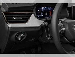 Schwarz (blackmagic perleffekt) Neu 2025 Skoda Scala Lodge Kleinwagen | 22.963 € (Superpreis)