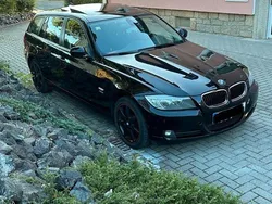 Schwarz Gebraucht 2012 BMW 320 Lifestyle Kombi | 6.900 € (Superpreis)