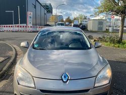 Gebraucht 2009 Renault Mégane III Dynamique Limousine | 2.999 € (Guter Preis)