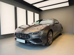 Grau Gebraucht 2019 Maserati Ghibli Coupé | 41.666 € (Etwas zu teuer)
