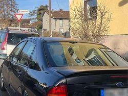 Schwarz Gebraucht 1999 Ford Focus Limousine | 700 € (Superpreis)