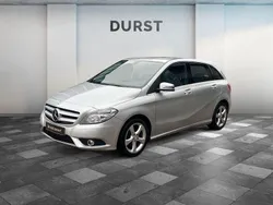 Polarsilber Gebraucht 2014 Mercedes B200 Sport Van / Kleinbus | 14.599 € (Fairer Preis)