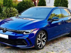 Blau Gebraucht 2022 VW Golf VIII R-line Limousine | 28.900 € (Superpreis)