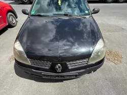 Schwarz Gebraucht 2003 Renault Clio II Kleinwagen | 300 €