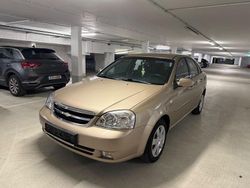 Gold Gebraucht 2005 Chevrolet Nubira Limousine | 2.000 € (Teuer)