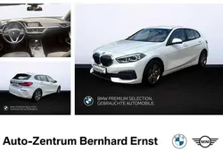 Mineralweiß metallic Gebraucht 2020 BMW 118 Advantage Kleinwagen | 17.490 € (Fairer Preis)