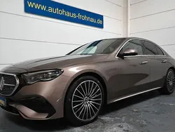 Samtbraunmetalliclack Gebraucht 2023 Mercedes E220 AMG Limousine | 63.980 €