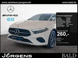 Unilack polarweiss Gebraucht 2023 Mercedes A250 Progressive Limousine | 28.050 € (Guter Preis)