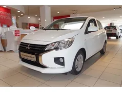 Weiß Gebraucht 2024 Mitsubishi Space Star Select Limousine | 11.990 € (Fairer Preis)