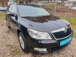 Schwarz Gebraucht 2010 Skoda Octavia Impuls Edition Limousine | 5.699 € (Guter Preis)