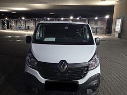 Weiß Gebraucht 2016 Renault Trafic Van / Kleinbus | 12.500 € (Guter Preis)