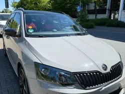 Grau Gebraucht 2018 Skoda Fabia Monte Carlo Kombi | 14.000 € (Fairer Preis)