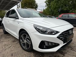 Weiß Gebraucht 2022 Hyundai i30 Prime Limousine | 12.990 € (Guter Preis)