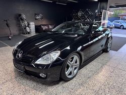 Schwarz Gebraucht 2009 Mercedes SLK300 Cabrio | 15.999 € (Fairer Preis)