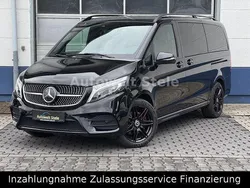 Schwarz Gebraucht 2022 Mercedes V300 Avantgarde Van / Kleinbus | 61.900 € (Teuer)