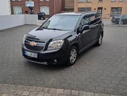 Schwarz Gebraucht 2011 Chevrolet Orlando Van / Kleinbus | 6.200 € (Etwas zu teuer)