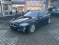 Blau Gebraucht 2017 BMW 530 Sport Line Limousine | 14.900 €