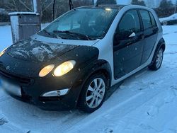Schwarz Gebraucht 2005 Smart ForFour Kleinwagen | 2.200 € (Fairer Preis)