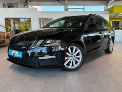 Schwarz Gebraucht 2017 Skoda Octavia RS Kombi | 22.995 € (Etwas zu teuer)