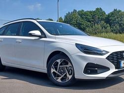 Weiß Neu 2025 Hyundai i30 Kombi | 24.890 € (Fairer Preis)
