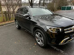 Schwarz Gebraucht 2021 Mercedes GLC300e SUV | 41.900 € (Fairer Preis)
