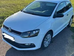 Weiß Gebraucht 2016 VW Polo Kleinwagen | 6.550 € (Fairer Preis)
