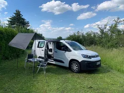 Weiss Gebraucht 2019 Citroën Berlingo Van / Kleinbus | 13.699 € (Fairer Preis)
