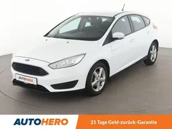 Frozen white Gebraucht 2018 Ford Focus Trend Kleinwagen | 11.170 € (Fairer Preis)