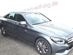 Grau Gebraucht 2018 Mercedes C180 Avantgarde Limousine | 24.970 € (Guter Preis)