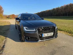 Audi S8 plus