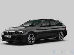 Saphirschwarz475 Gebraucht 2022 BMW 530 M Sport Kombi | 40.999 € (Teuer)