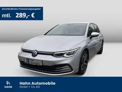 Schwarz Gebraucht 2020 VW Golf VIII Life Limousine | 25.430 € (Teuer)