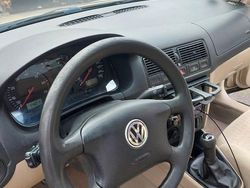 Beige Gebraucht 2001 VW Golf IV Comfortline Kombi | 2.499 € (Etwas zu teuer)