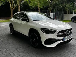 Weiß Gebraucht 2023 Mercedes GLA200 AMG line SUV | 39.900 € (Etwas zu teuer)