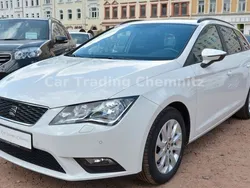 Weiß Gebraucht 2015 Seat Leon ST Style Kombi | 12.999 € (Fairer Preis)