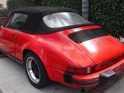 Rot Gebraucht 1984 Porsche 911 Carrera Cabrio | 47.911 €