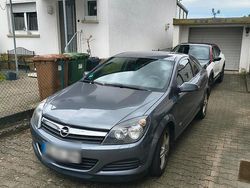 Grau Gebraucht 2005 Opel Astra GTC Coupé | 3.500 € (Fairer Preis)