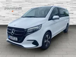 Bergkristallweiß Gebraucht 2025 Mercedes V300 Style Van / Kleinbus | 69.804 €