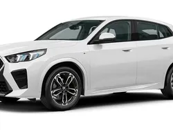 Weiß Gebraucht 2024 BMW X2 Luxury Line SUV | 44.632 € (Fairer Preis)
