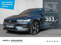 Blau Gebraucht 2023 Volvo V60 CC Plus Kombi | 35.450 € (Fairer Preis)