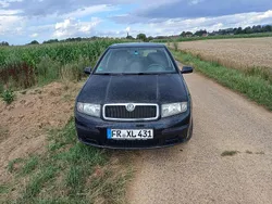 Schwarz Gebraucht 2006 Skoda Fabia Cool Edition Limousine | 1.400 € (Fairer Preis)