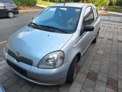 Gebraucht 2002 Toyota Yaris Kleinwagen | 950 € (Fairer Preis)