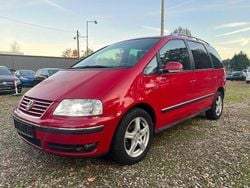 Rot Gebraucht 2009 VW Sharan Exclusive Van / Kleinbus | 4.190 € (Guter Preis)