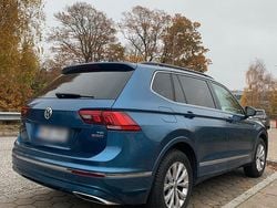 Blau Gebraucht 2018 VW Tiguan SUV | 17.000 €