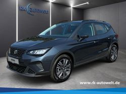 Grau Gebraucht 2024 Seat Arona Style SUV | 21.900 € (Etwas zu teuer)