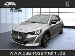 Grau Gebraucht 2021 Peugeot e-208 GT Kleinwagen | 17.490 € (Fairer Preis)